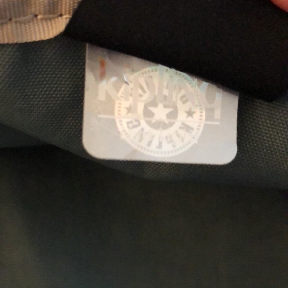 Kipling NWELDORADO Light Aloe Tonal Nylon Crossbody With Monkey Key Chain NWT - Picture 13 of 15